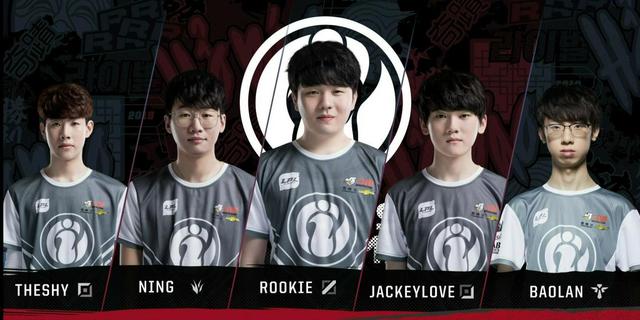 于年轻球员 于年轻球员