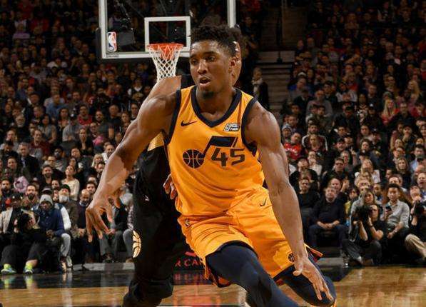 马的背后原 马的背后原